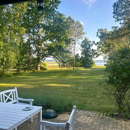 Summer House From 1965 With Fjord Access On Oro Vakantiehuis Holbæk